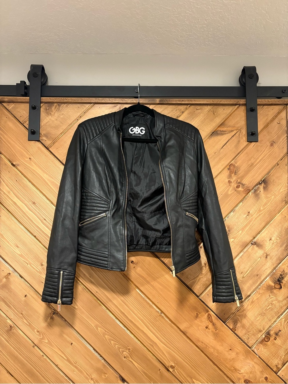 GBG Los Angeles Black Faux Leather Moto Jacket with Quilted Details Small